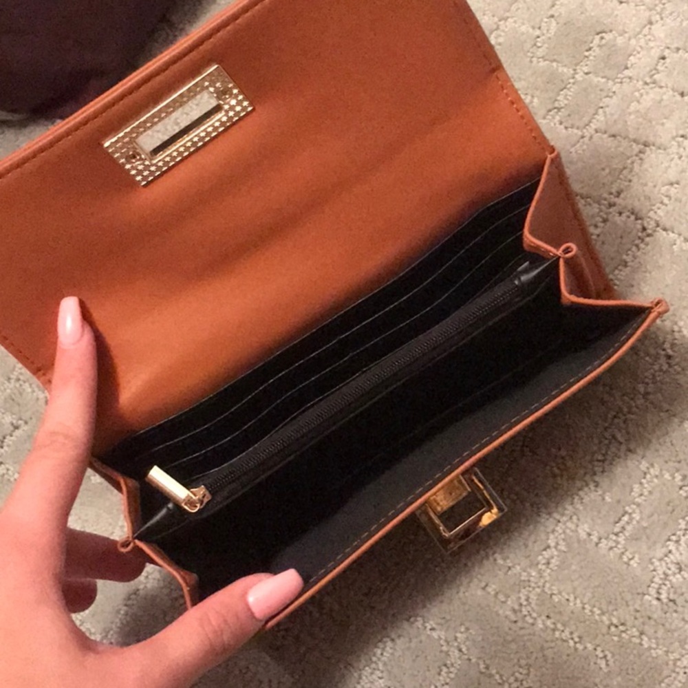 Wallet - Picture 2 of 2